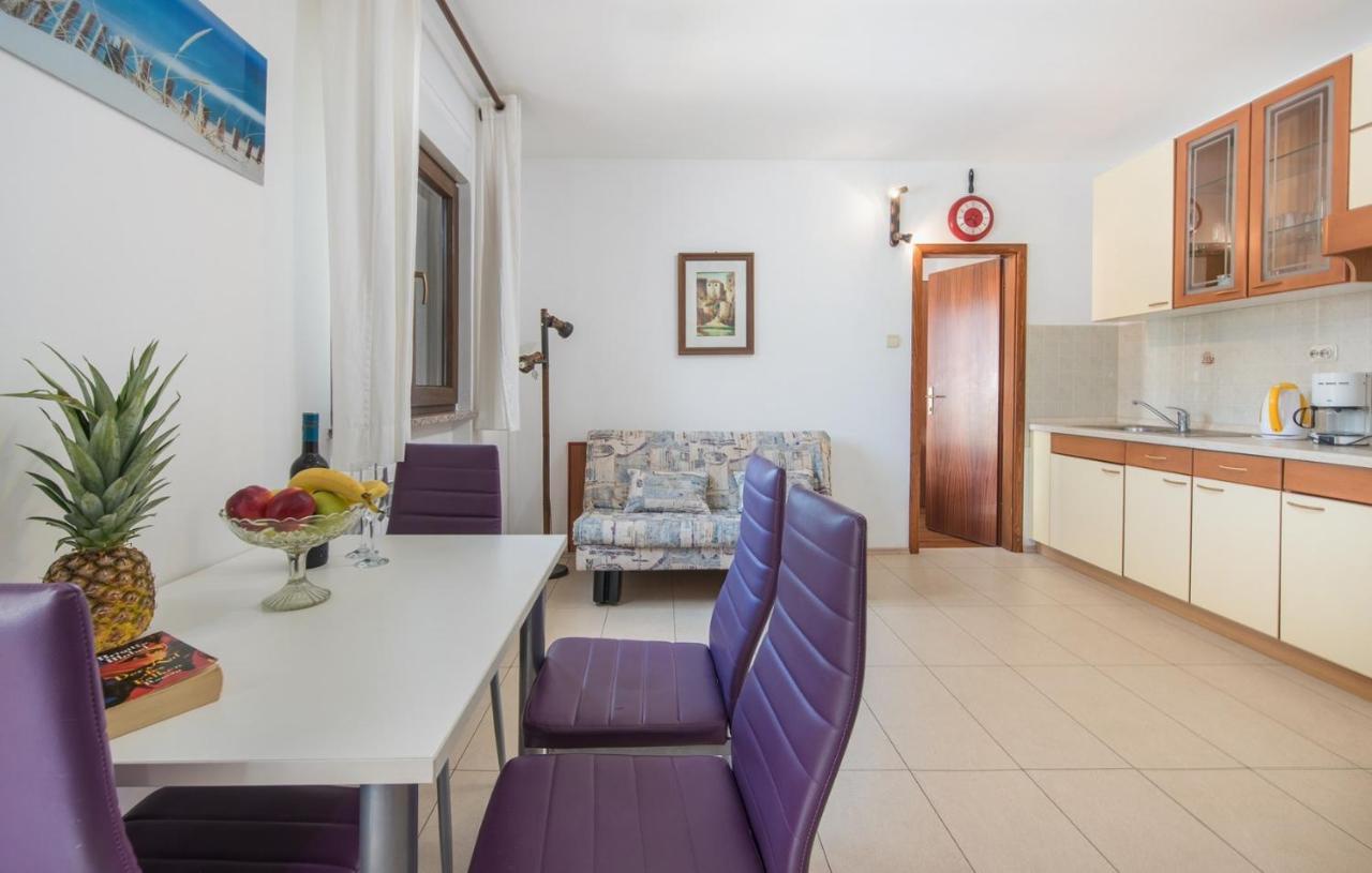 Villa Anita With Common Pool Vrvari Exterior photo